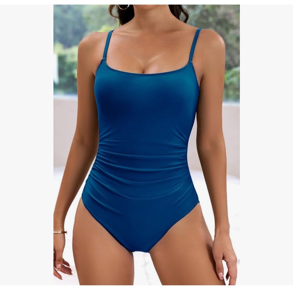 Elegant Blue Women's Swimsuit - Picture 5 of 7
